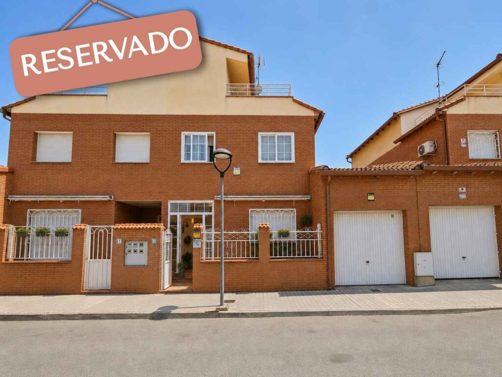 Portada-vivienda-unifamiliar-dormitorio-planta-baja-buhardilla-magan-toledo-RESERVADO
