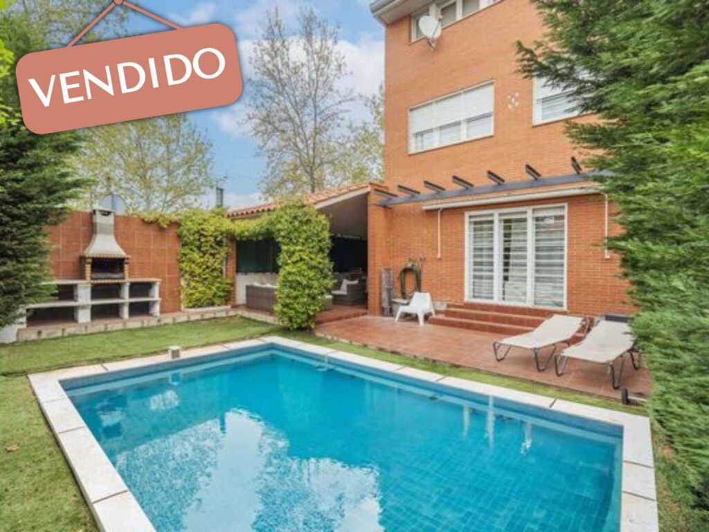 vendido-chalet-adosado-piscina-urbanizacion-miramadrid-paracuellos-madrid